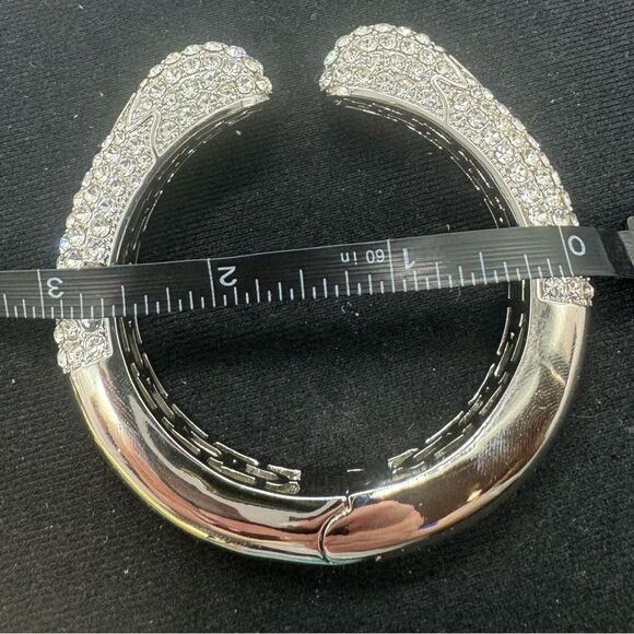 High End Department Store Designer Kissable Hinged Cuff Bracelet with Pave CZ - Picture 8 of 13